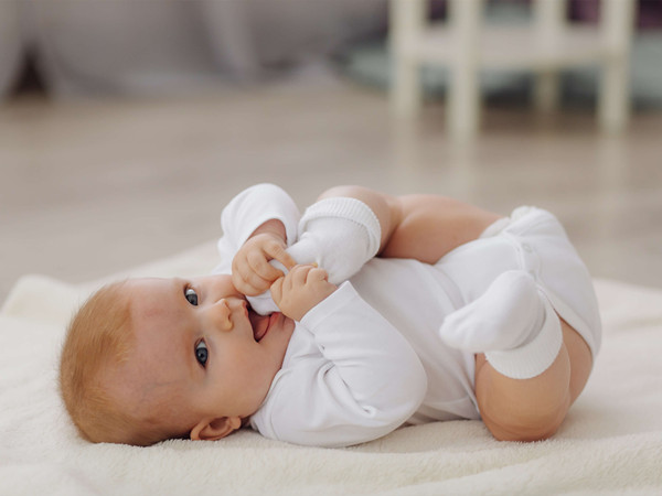 How To Use Disposable Baby Diapers?